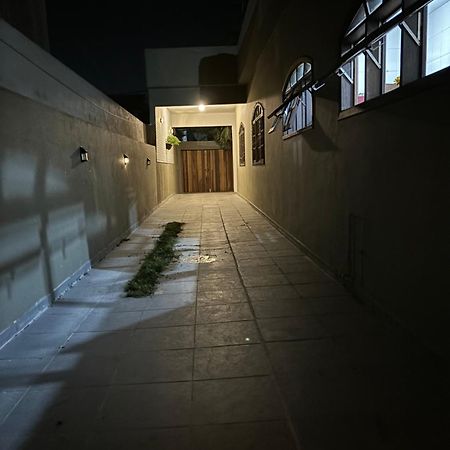 Отель Casa Na Praia De Piratininga - Regiao Oceanica Нитерой Экстерьер фото